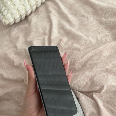 samsung S20 128G