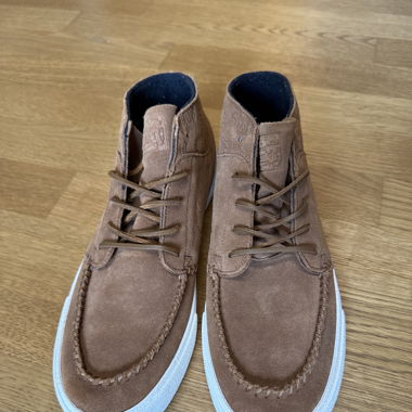 Nike SB Janoski Mid
