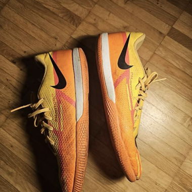 NIKE Phantom