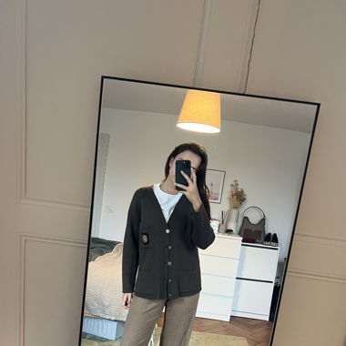 Grüner Wollcardigan