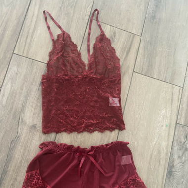 Top und Shorts ungetragen Grösse S
