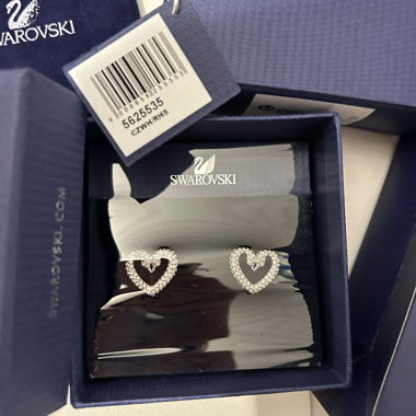 Swarovski Earrings silver heart earrings crystals