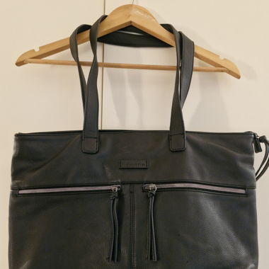 Business- / Laptoptasche aus schwarzem Leder