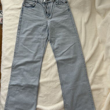 ZARA High-Waist Straight/Baggy Jeans EU 40