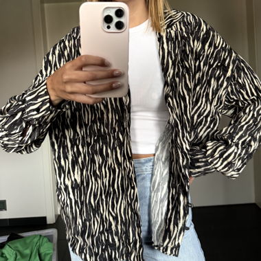 Chemise imprimée zébrée