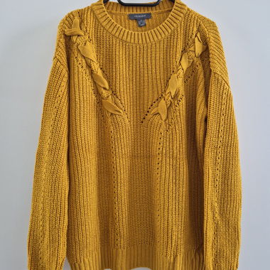 Maglione di lana senape