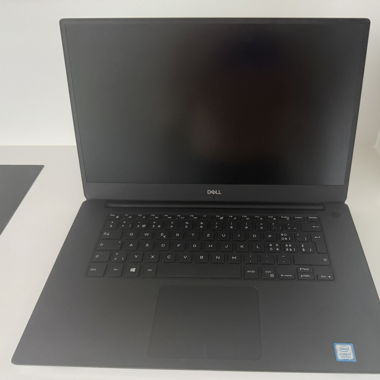 Dell XPS 15 9570 Laptop