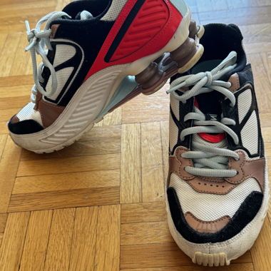 Nike Shox