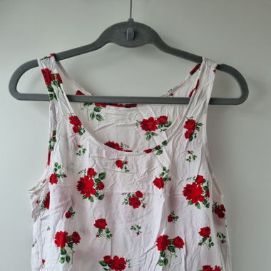 Sommerliches Blumenshirt