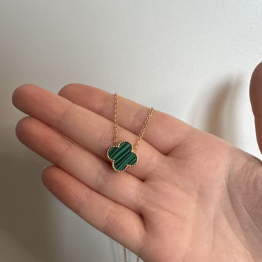 Clover green necklace
