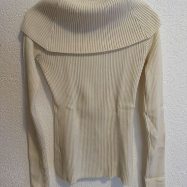 Ribbed Off-Shoulder Top