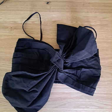Crop top nero MNG taglia M
