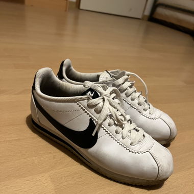 NIKE BLANCHE 
