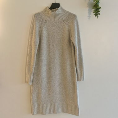 Knit dress