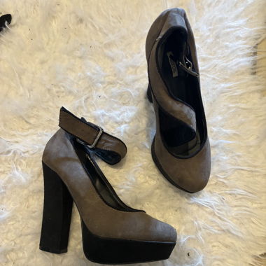 Chaussures à plate-forme 