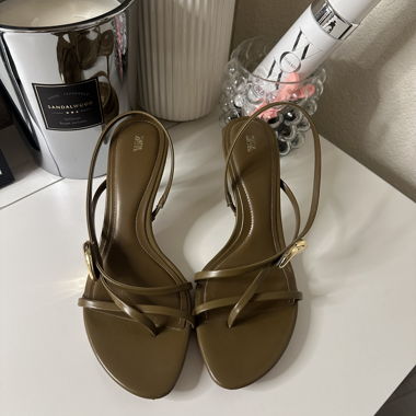 Zara kitten heels