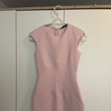Elegantes Zara Kleid Rosa 