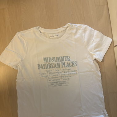 T-shirt M