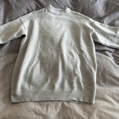 Bershka sweater
