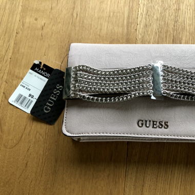 Neue Guess Tasche mit Preisschild und Staubbeutel 