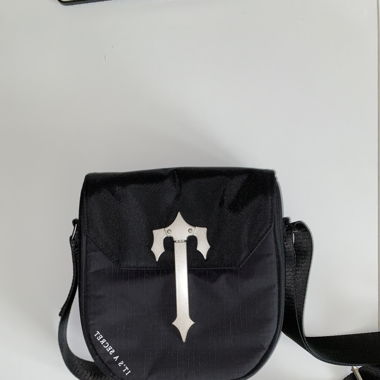 Trapstar cobra black iron crossbag sacoche