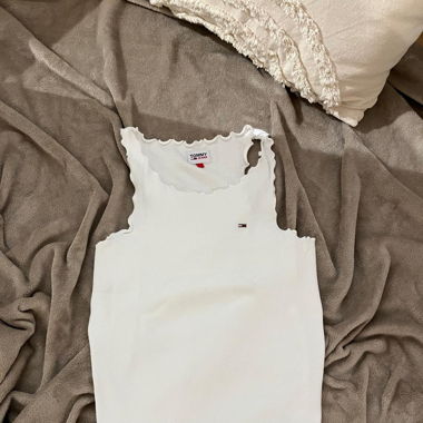 Tommy hilfiger top