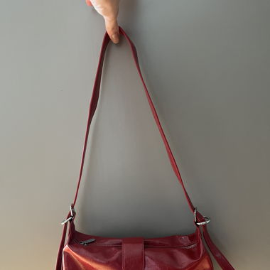 schöne, rote Handtasche
