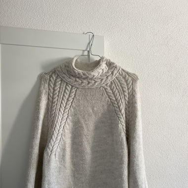 Schöner Pullover 