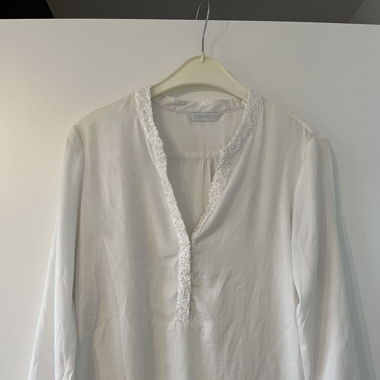  Edle Bluse