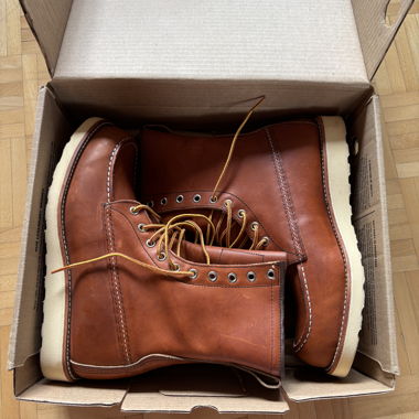 NEU Damen Red Wings Gr. 41
