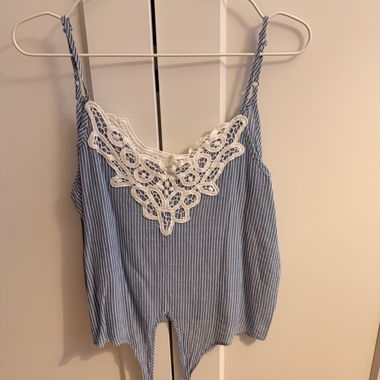 Jennyfer Lace Top