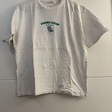 White Garden Gossip T-Shirt