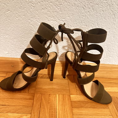 Sandales - hauts talons 