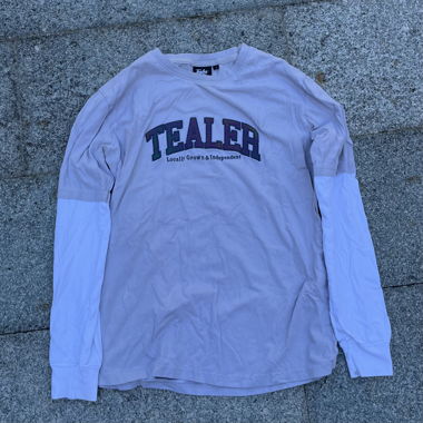 TEALER Y2K/SKATER GRAUES LANGARMHEMD