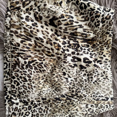 Zara leo print skirt