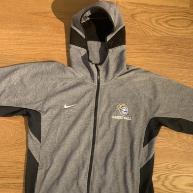 Nike Tech Basketball 
