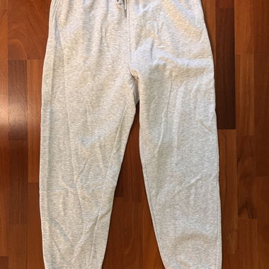 weisse Trainerhose