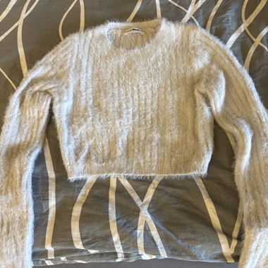 Maglione a pancia scoperta