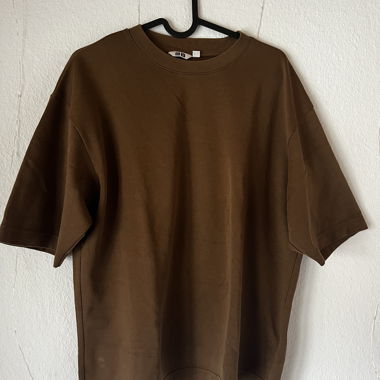 Uniqlo braunes T-Shirt