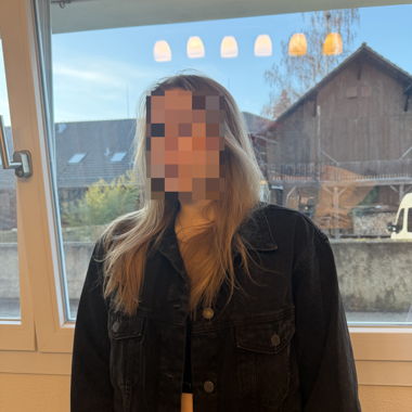 Giacca di jeans nera