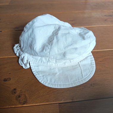 White Linen Cap
