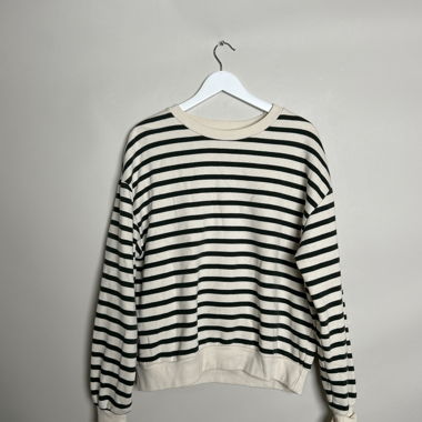 Striped Pull&Bear Sweatshirt