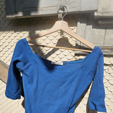 Top blau