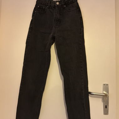 JEANS MOM GRIS/NOIR