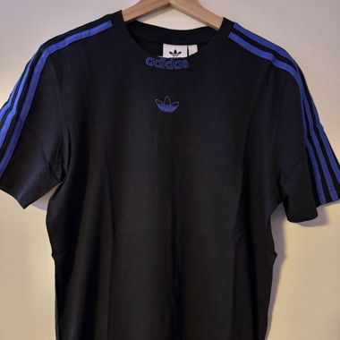 T-shirt Adidas nero/viola