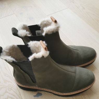 Chelsea boots 