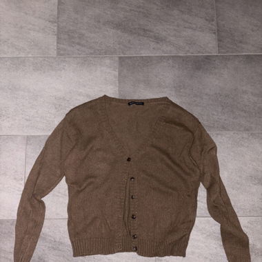 BRANDY MELVILLE SWEATER / PULLOVER in braun