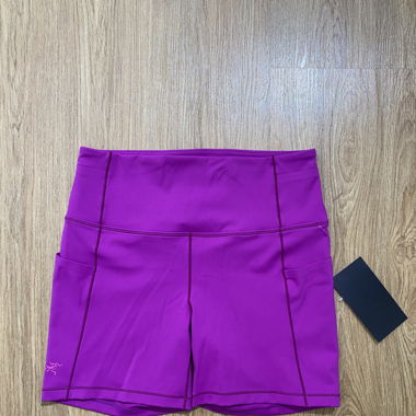 Arcteryx Essent High-Rise Short 5" W - Size 12