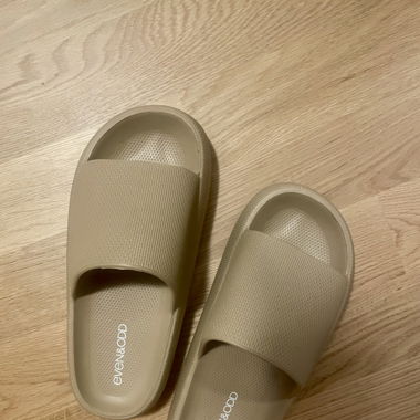 Even&Odd Badesandale Beige 37/38