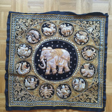 Tapisserie Birmane brodée 